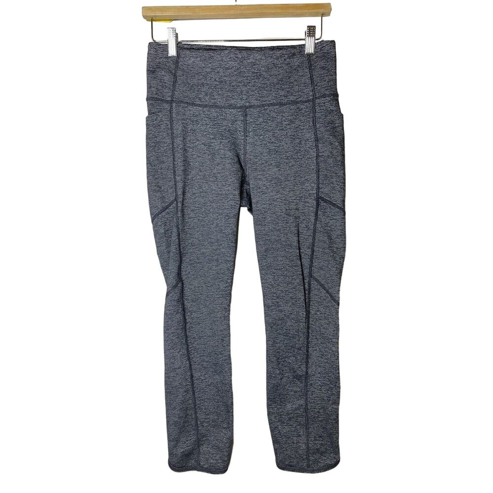 Athleta Chaturanga Legging Women's MEDIUM High Rise Compression Capri‎ 2 Pockets